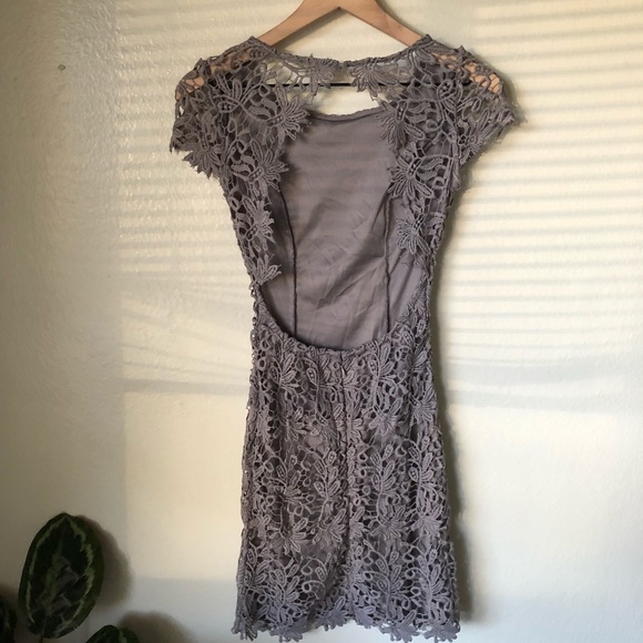 Lulu’s | Lace Backless Dress - Picture 4 of 7